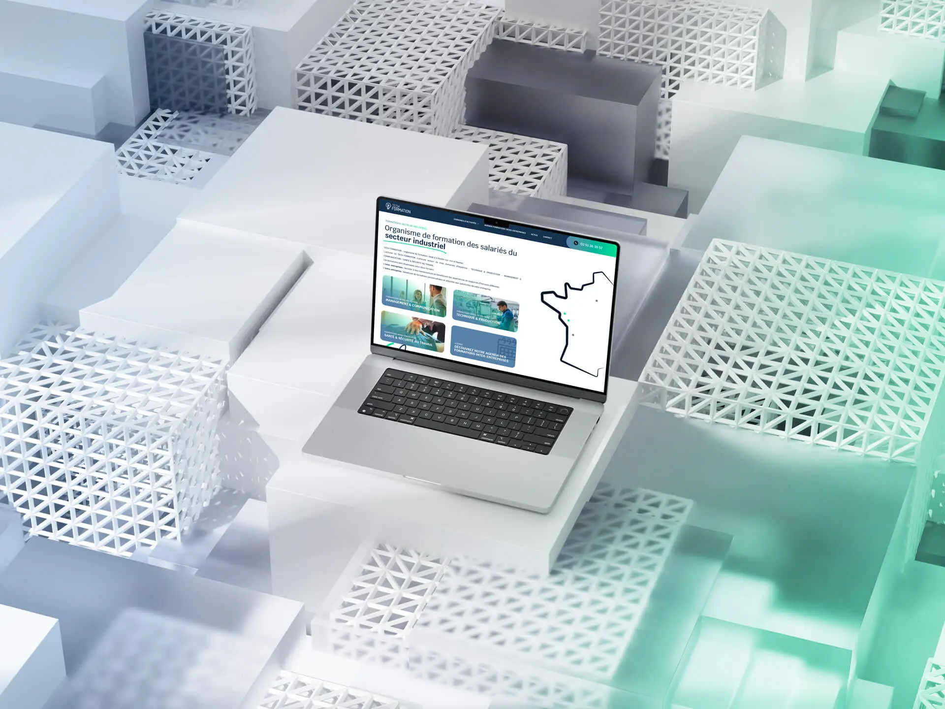 Ordinateur avec le site Tech formation
